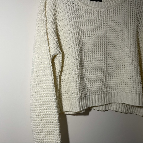 Forever 21 cropped cream cardigan - Picture 4 of 7